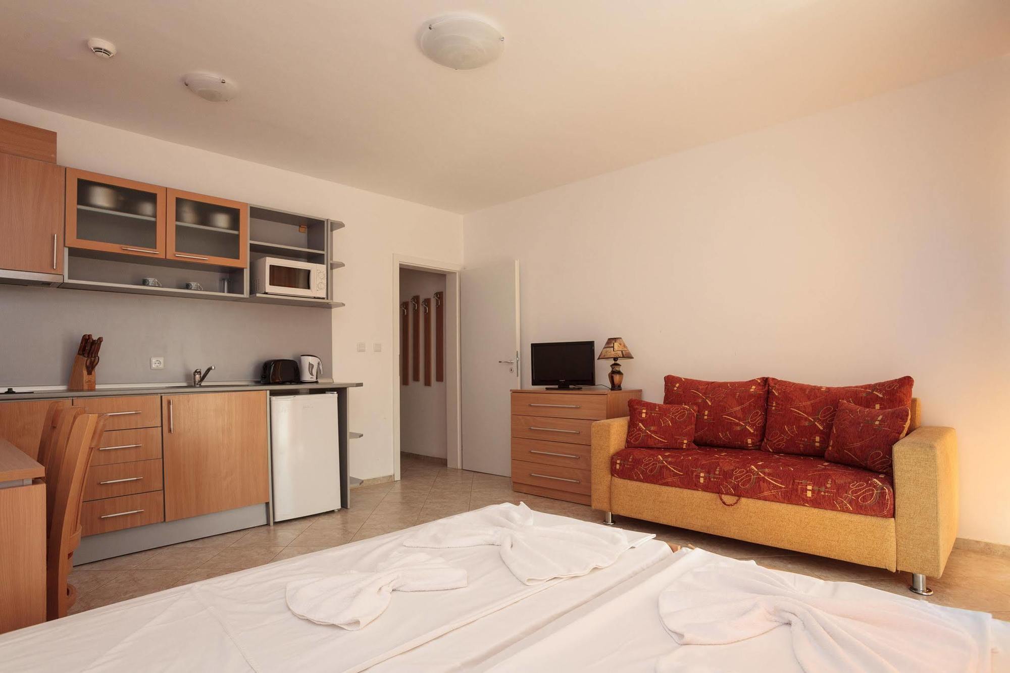 Silver Springs Apartments Sunny Beach Esterno foto